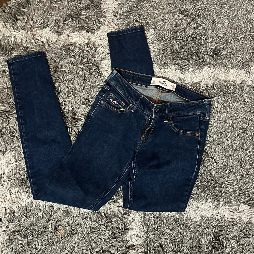 Hollister skinny jeans! 👖